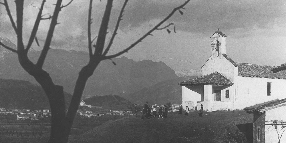 La chiesetta in una foto di Tarcisio Baldassi del 1929